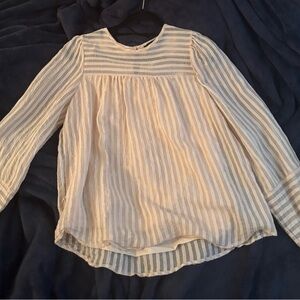 NWOT DOE and RAE delicate striped blouse. Fully lined MED